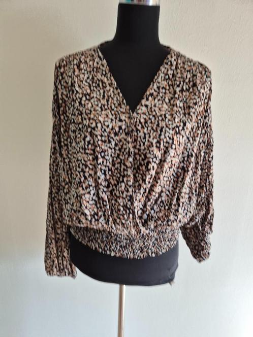 Top98 - Bruine Azzurro top met lange mouw mt M (1), Kleding | Dames, Tops, Zo goed als nieuw, Bruin, Lange mouw, Ophalen of Verzenden