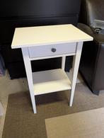 Twee Ikea Hemnes nachtkastjes, Ophalen, Zo goed als nieuw, Minder dan 45 cm