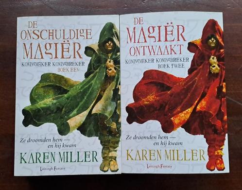 2 x Karen Miller - Kroniekenmaker / Kroniekenbreker, Boeken, Fantasy, Gelezen, Ophalen of Verzenden