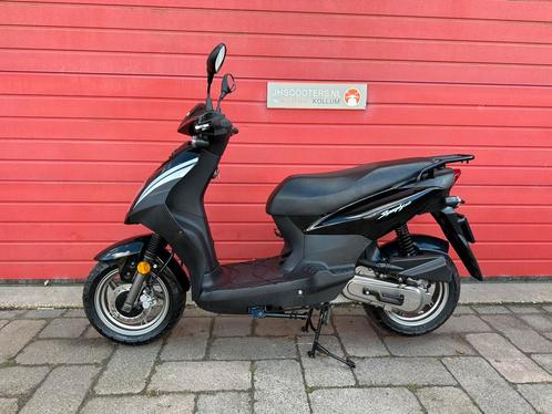 Absolute nieuwstaat  Sym Orbit 50cc snorscooter – 623 km, Fietsen en Brommers, Snorfietsen en Snorscooters, Ophalen