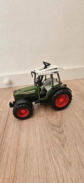Mooie Bruder Fendt 209s beschikbaar voor biedingen