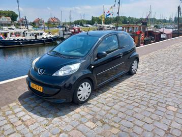 Peugeot 107 1 2007 Zwart  NIEUWE APK beschikbaar voor biedingen
