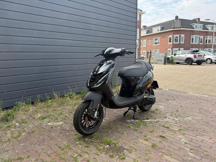 Piaggio zip 183cc A1 motorplaat 36pk, Fietsen en Brommers, Scooters | Piaggio, Zo goed als nieuw, Zip, Ophalen