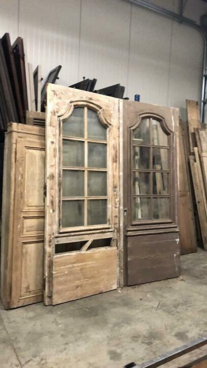 Prachtige massieve dubbele kasteeldeur  uit frans kasteel, Doe-het-zelf en Verbouw, Deuren en Horren, Zo goed als nieuw, Buitendeur