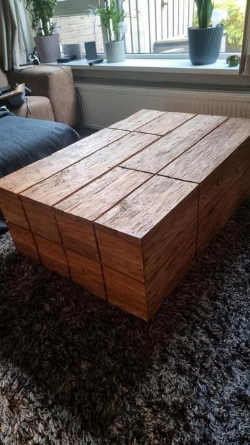 Massief houten salontafel 12080 industrieel grof hout design beschikbaar voor biedingen