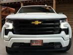 Chevrolet Silverado High Country USA Silverado Artic wolf wi, Auto's, Chevrolet, Automaat, Gebruikt, Wit, Vierwielaandrijving