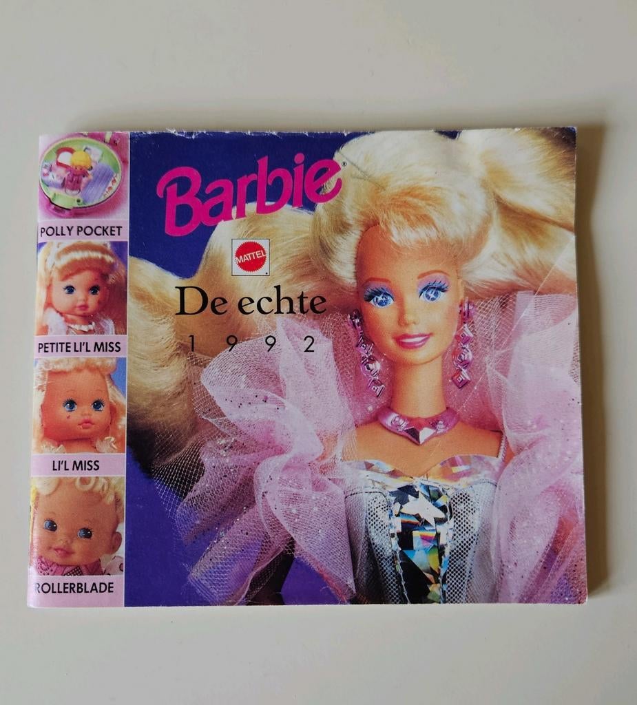 Vintage Barbie boekje 1992 De Echte / Polly Pocket, Ophalen of Verzenden, Accessoires
