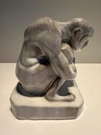 Geglazuurd aardewerk sculptuur aap W.C. Brouwer, Antiek en Kunst, Ophalen of Verzenden