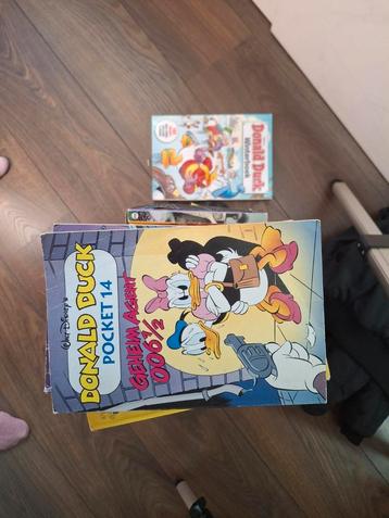 Donald Duck  beschikbaar voor biedingen