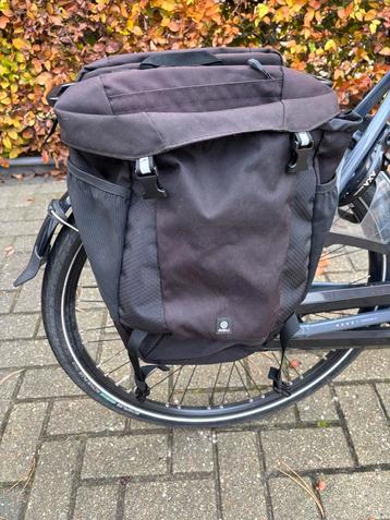 Agu Fietstassen MIK - Zo goed als nieuw! beschikbaar voor biedingen