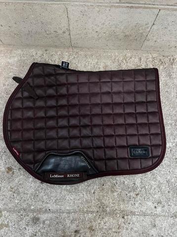 Lemieux dekje bruin beschikbaar voor biedingen