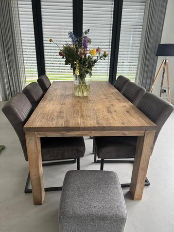 Eethoek met acacia Henders Hazel Acacia tafel en 6 stoelen beschikbaar voor biedingen
