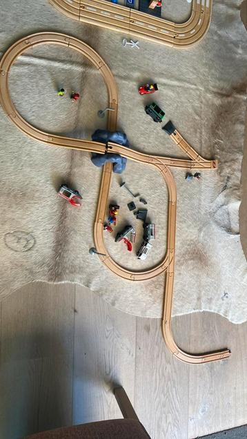 Brio treinbaar uitgebreid met Lidl autobaan beschikbaar voor biedingen