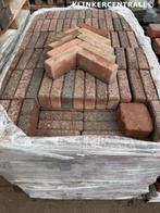 11m2 rood antraciet betonwalen betonklinkers waalformaat str, Tuin en Terras, Gebruikt, Bij dit gebruikte product niet meer te achterhalen