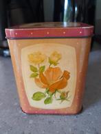 HAAGSCHE HOPJES. 11 cm. bij 9 cm. bij 9 cm., Verzamelen, Blikken, Ophalen of Verzenden, Zo goed als nieuw, Overige