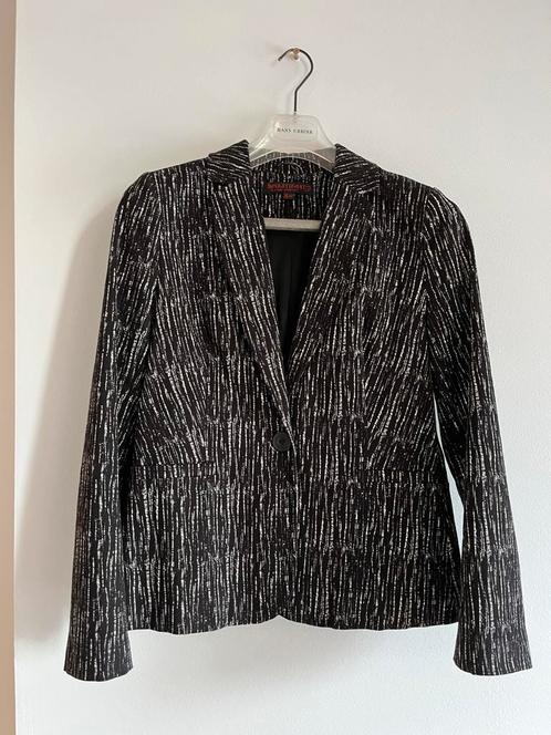 Blazertje zwart/off-white maat 42 xl, Kleding | Dames, Jasjes, Kostuums en Pakken, Zo goed als nieuw, Maat 42/44 (L), Zwart, Ophalen of Verzenden