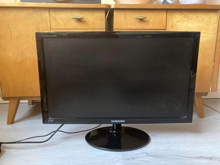 Samsung computer beeldscherm/monitor 24 inch, Computers en Software, Monitoren, Zo goed als nieuw, 60 Hz of minder, DVI, Thunderbolt