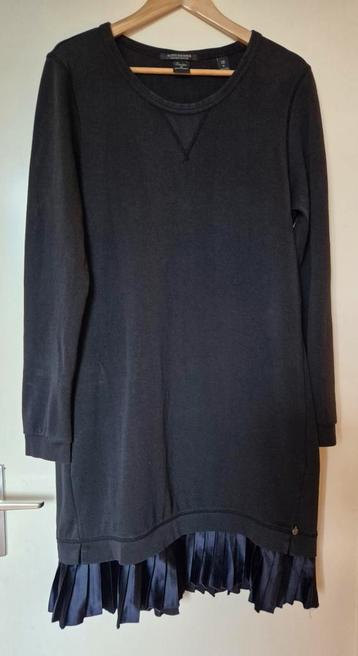 Maison Scotch sweaterjurk beschikbaar voor biedingen