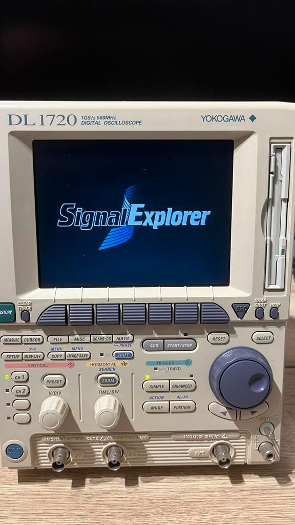 Yokogawa DL1720 Digitale 2 kanaals Oscilloscoop 1GS/s 500MHz, Audio, Tv en Foto, Professionele Audio-, Tv- en Video-apparatuur