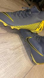 Nike voetbalschoenen neymar maat 36, Schoenen, Ophalen of Verzenden, Zo goed als nieuw