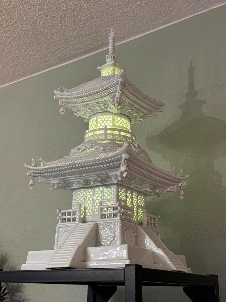 Ophalen: Antieke Japanse Keramiek tempel Lamp Zeldzaam Uniek, Antiek en Kunst, Antiek | Lampen, Ophalen