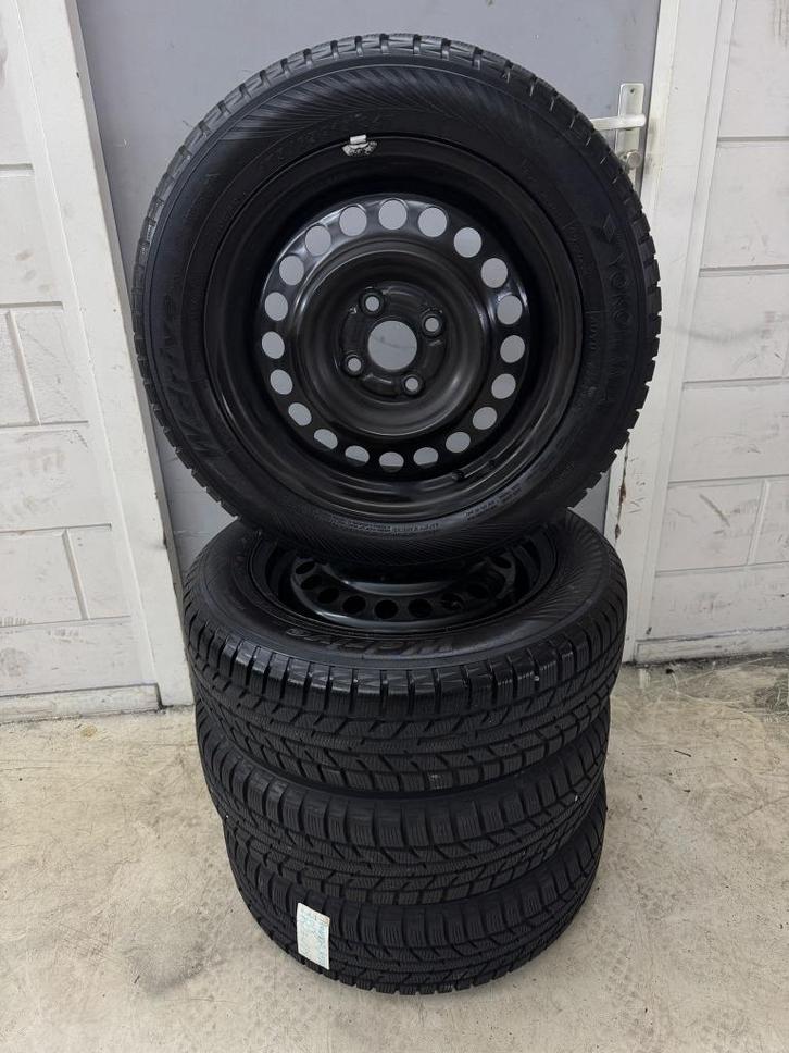Winterbanden Honda Jazz | 175/65 R 15 | >6.5mm, Auto-onderdelen, Banden en Velgen, Band(en), Winterbanden, 15 inch, 175 mm, Personenwagen