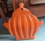 Oranje keramieken onderzetter in de vorm van een pan., Ophalen of Verzenden, Zo goed als nieuw, Pot of Pan