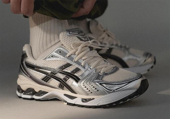 Schoenen te koop – Merkschoenen maat 36 t/m 45, Kleding | Heren, Schoenen, Nieuw, Sneakers of Gympen, Wit, Ophalen of Verzenden