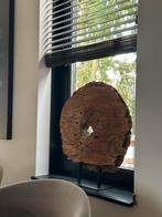 Ornament op poot molensteen karrenwiel hout staal wiel raam, Ophalen of Verzenden, Zo goed als nieuw
