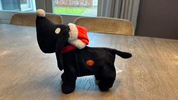 Takkie Fiep Westendorp kerst knuffel met geluid en beweging beschikbaar voor biedingen