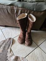 Uggs maat 41 dik gevoerd., Kleding | Dames, Schoenen, Ophalen of Verzenden, Zo goed als nieuw, Zwart