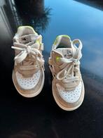 Sneakers bunnies, Ophalen of Verzenden, Gebruikt, Schoenen