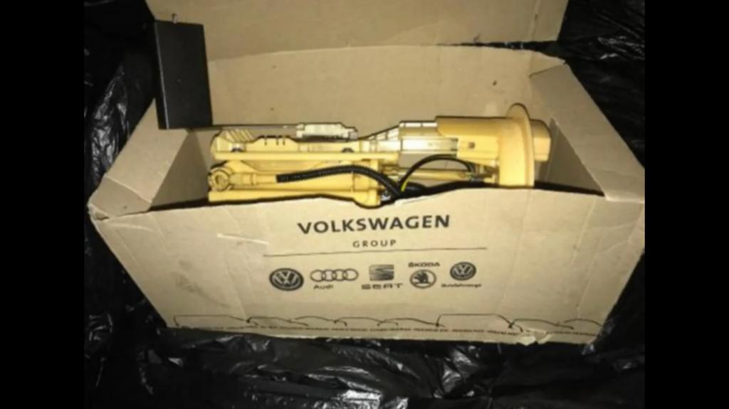 Golf 5/6 Fual pomp + filter in 1., Auto-onderdelen, Brandstofpompen, Gebruikt, Ophalen