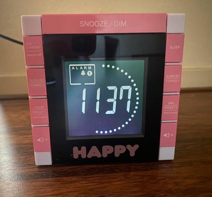 Kinderwekker Big Ben hondjes met projector, Kinderen en Baby's, Kinderkamer | Inrichting en Decoratie, Gebruikt, Klok, Ophalen of Verzenden