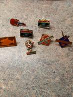 4 Diverse speldjes, Ophalen of Verzenden, Gebruikt, Merk, Speldje of Pin
