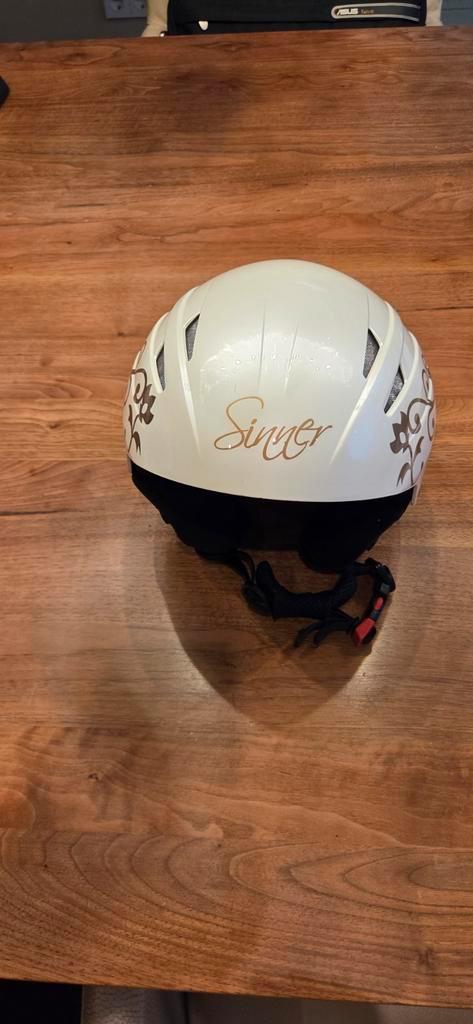 Sinner meisjes Skihelm maat S - XS - Zo goed als nieuw, Sport en Fitness, Skiën en Langlaufen, Zo goed als nieuw, Overige typen