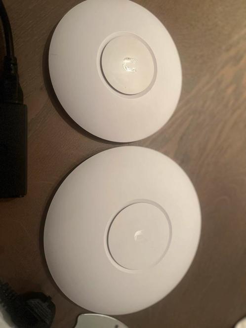 Unifi UAP-AC-Pro + AC-Lite Access Points, te koop als set, Computers en Software, Accesspoints, Gebruikt, Ophalen of Verzenden