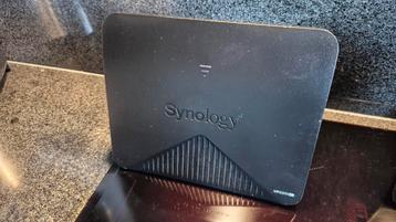 Synology MR2200ac Mesh Router - Goede Staat beschikbaar voor biedingen