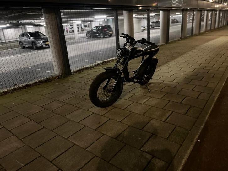 Super73 S2 Te koop, Fietsen en Brommers, Elektrische fietsen, Zo goed als nieuw, Sachs, 59 cm of meer, 30 tot 50 km per accu, Ophalen