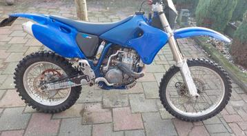 Enduro Yahama 426 f van 2001 beschikbaar voor biedingen