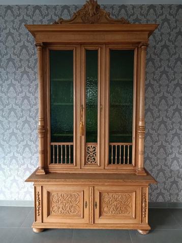 Antieke eikenhouten bibliotheek / buffetkast beschikbaar voor biedingen