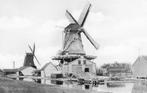 Westzaan, Zaagmolens De groene Jager, Het Vliegend Hert, Ophalen of Verzenden, Ongelopen, Noord-Holland