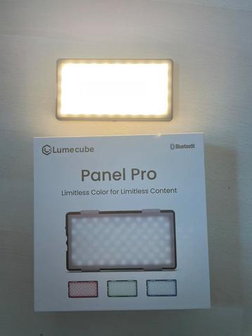 LumeCube Panel Pro beschikbaar voor biedingen