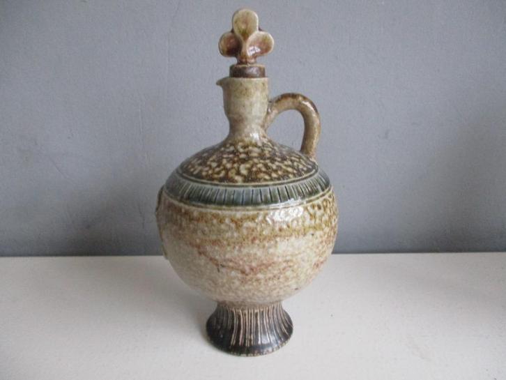 Wijwaterkruik, Terraco de Draak Beesel met stop, Antiek en Kunst, Antiek | Keramiek en Aardewerk, Ophalen of Verzenden