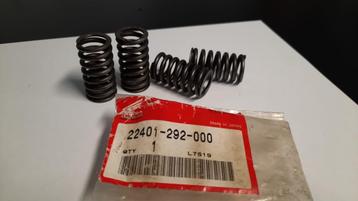 Koppelingsveren set van 4 voor Honda CB450 / CL450  NIEUW beschikbaar voor biedingen
