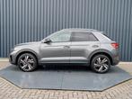 Volkswagen T-Roc 1.5 TSI R-Line Business | Keyless | Trekhaa, Auto's, Volkswagen, 12 maanden, 1258 kg, 4 cilinders, Leder en Stof
