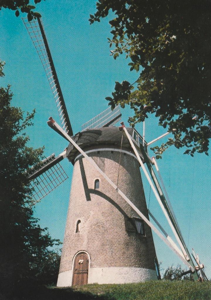 BROUWERSHAVEN Molen De Haan, Verzamelen, Ansichtkaarten | Nederland, Gelopen, Zeeland, 1980 tot heden, Verzenden
