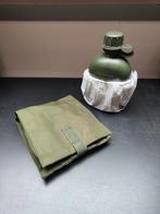 Veldfles met Beker & Schoenpoetsset in Foudraal, Ophalen of Verzenden