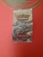 Pokemon Lugia Neo Genesis Boosterpack LEEG, Hobby en Vrije tijd, Verzamelkaartspellen | Pokémon, Ophalen of Verzenden, Zo goed als nieuw