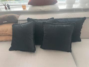 Zwarte Velvet Kussens - Set van 4 beschikbaar voor biedingen